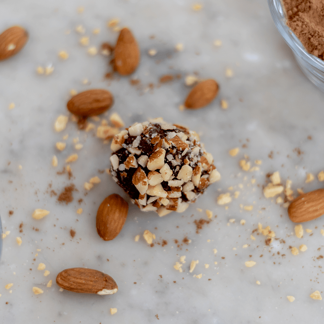 products-almond-01